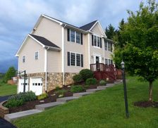 United States Virginia Christiansburg vacation rental compare prices direct by owner 378479