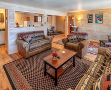 United States New York Lake George vacation rental compare prices direct by owner 1296970