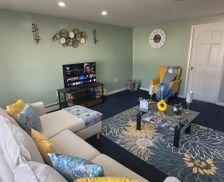 United States New York Elmont vacation rental compare prices direct by owner 32882745