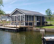 United States New York Sodus Point vacation rental compare prices direct by owner 9722838