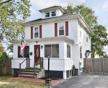 United States Rhode Island East Providence vacation rental compare prices direct by owner 1894565