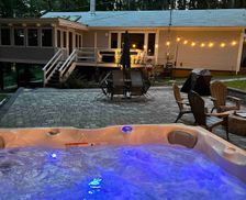 United States New York Sparrow Bush vacation rental compare prices direct by owner 10168371