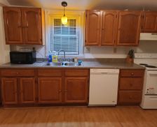 United States Maryland Cumberland vacation rental compare prices direct by owner 27429261