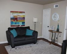 United States Oklahoma Oklahoma City vacation rental compare prices direct by owner 696211