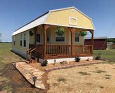 United States Texas China Spring vacation rental compare prices direct by owner 9529148