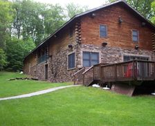 United States New York Mongaup Valley vacation rental compare prices direct by owner 11403639