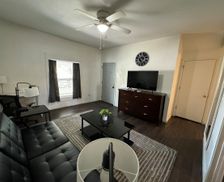 United States Kansas Wichita vacation rental compare prices direct by owner 33229838