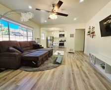 United States California Buena Park vacation rental compare prices direct by owner 25604091
