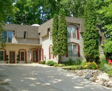 United States Wisconsin Fontana-on-Geneva Lake vacation rental compare prices direct by owner 203122