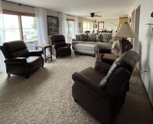 United States Michigan Onaway vacation rental compare prices direct by owner 16331138