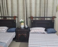 Pakistan Punjab Faisalabad vacation rental compare prices direct by owner 24398532