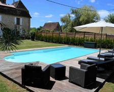 France Nouvelle-Aquitaine Castels vacation rental compare prices direct by owner 4931583