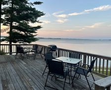 United States New York Cape Vincent vacation rental compare prices direct by owner 7842979