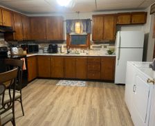 United States Pennsylvania Union Dale vacation rental compare prices direct by owner 25748372