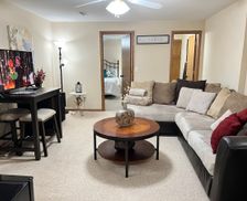 United States Kansas Derby vacation rental compare prices direct by owner 2379028