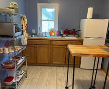 United States New York Kingston vacation rental compare prices direct by owner 5052771