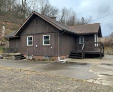 United States Pennsylvania Coraopolis vacation rental compare prices direct by owner 32365520