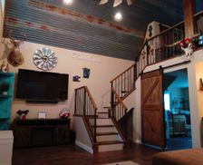 United States Texas Lufkin vacation rental compare prices direct by owner 32596333