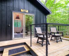 United States North Carolina Balsam Grove vacation rental compare prices direct by owner 32666488