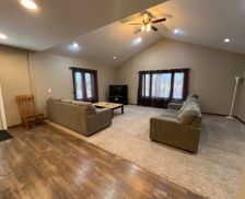 United States Minnesota Luverne vacation rental compare prices direct by owner 32907339