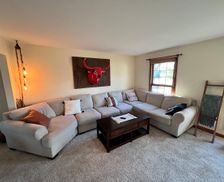 United States Illinois Batavia vacation rental compare prices direct by owner 32385977