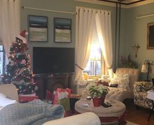 United States New York Poughkeepsie vacation rental compare prices direct by owner 32855922