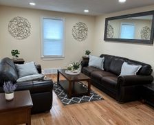 United States New York Syracuse vacation rental compare prices direct by owner 34532801