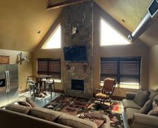 United States Kansas Girard vacation rental compare prices direct by owner 33553425