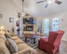 United States Texas Magnolia vacation rental compare prices direct by owner 34730057