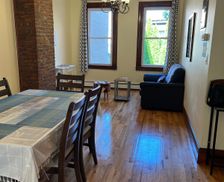 United States New York Queens vacation rental compare prices direct by owner 33399925