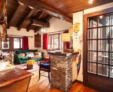 Italy Valle d'Aosta Courmayeur vacation rental compare prices direct by owner 9969845