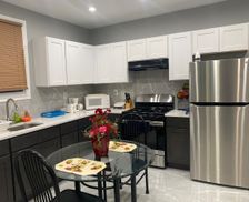 United States New Jersey Newark vacation rental compare prices direct by owner 33678934