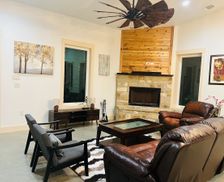 United States Texas Johnson City vacation rental compare prices direct by owner 33166605