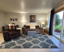 United States Idaho Kellogg vacation rental compare prices direct by owner 32798192