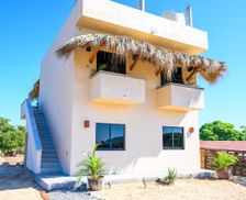 Mexico Guerrero Playa Blanca vacation rental compare prices direct by owner 32298892