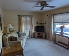 United States Michigan Ironwood vacation rental compare prices direct by owner 32883701