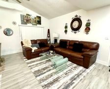 United States Florida Howey-in-the-Hills vacation rental compare prices direct by owner 34653956