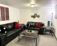 United States Iowa Cedar Rapids vacation rental compare prices direct by owner 33544950