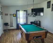 United States Iowa Cedar Rapids vacation rental compare prices direct by owner 33544950