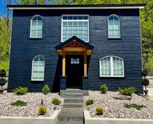 United States Indiana Madison vacation rental compare prices direct by owner 33541389