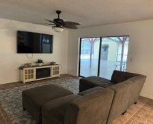 United States Florida Plant City vacation rental compare prices direct by owner 34298350