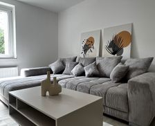 Germany Nordrhein-Westfalen Bochum vacation rental compare prices direct by owner 33485780