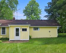 United States Wisconsin Crandon vacation rental compare prices direct by owner 33806426