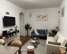 United States New York Queens vacation rental compare prices direct by owner 33842220