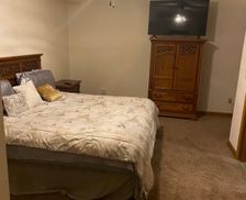 United States Illinois Millstadt vacation rental compare prices direct by owner 33739908