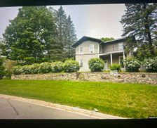 United States Michigan Ionia vacation rental compare prices direct by owner 36182069