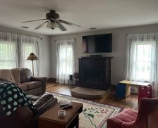 United States Virginia Galax vacation rental compare prices direct by owner 33960309