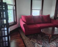 United States New York Schuylerville vacation rental compare prices direct by owner 36053946