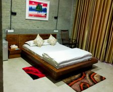 Bangladesh Chittagong Division Kotbari vacation rental compare prices direct by owner 36080722