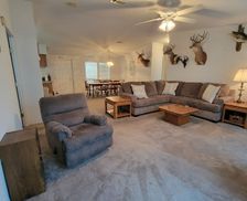 United States Florida Crescent City vacation rental compare prices direct by owner 34125932